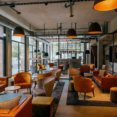 Loom Hotel & Skybar アイスリンゲン エクステリア 写真