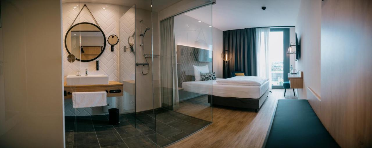 Loom Hotel & Skybar アイスリンゲン エクステリア 写真