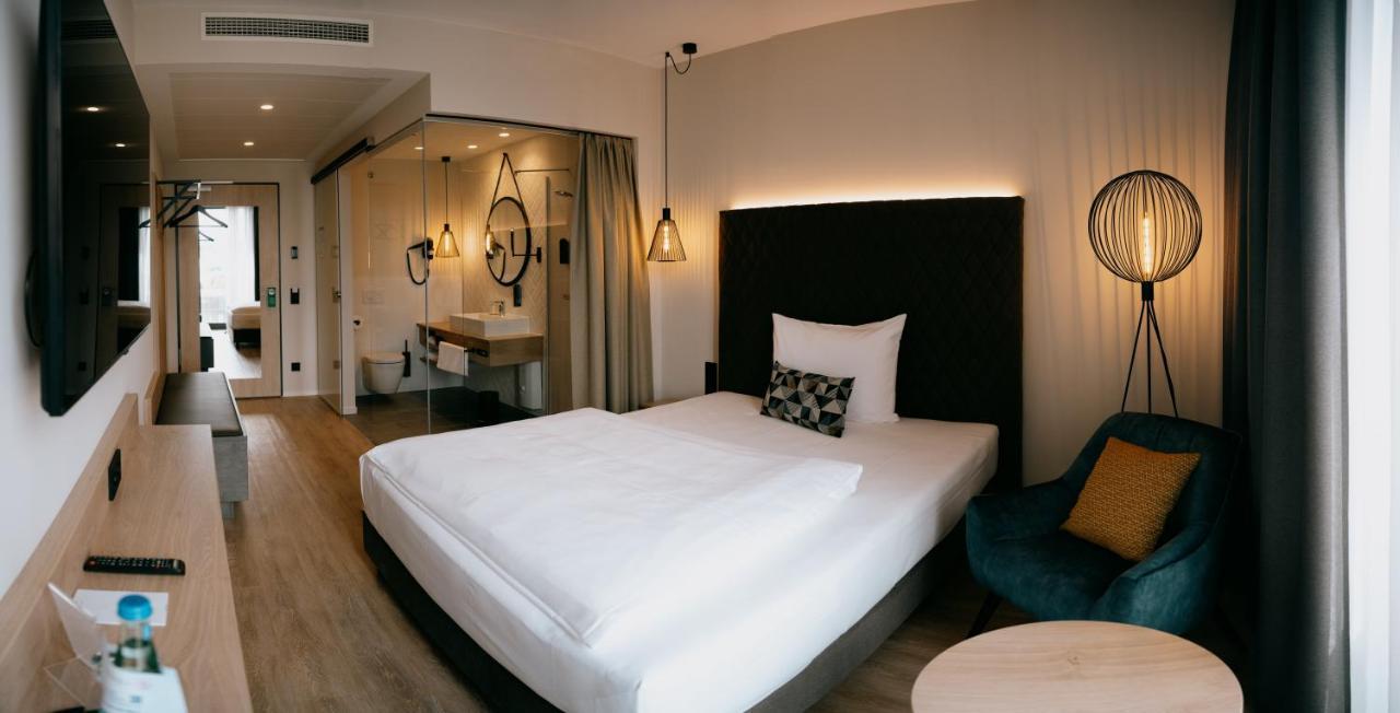 Loom Hotel & Skybar アイスリンゲン エクステリア 写真