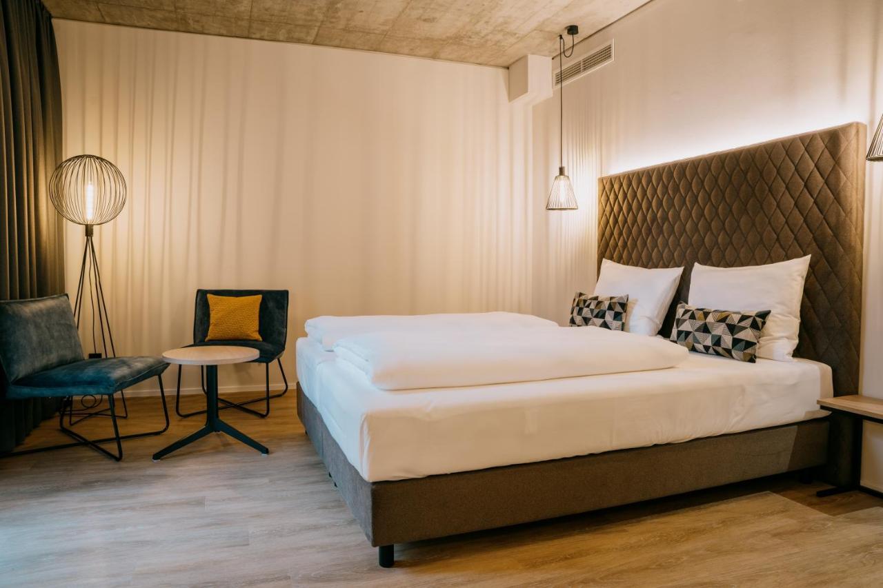 Loom Hotel & Skybar アイスリンゲン エクステリア 写真